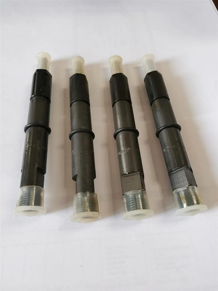 02112949 Deutz BF4M2012C Diesel Engine Injector